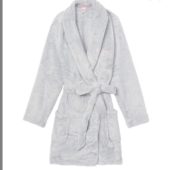 Super soft blue/grey Cozy Robe. New w/tags. - Picture 3 of 3